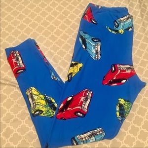 🦄TC NWOT classic car leggings